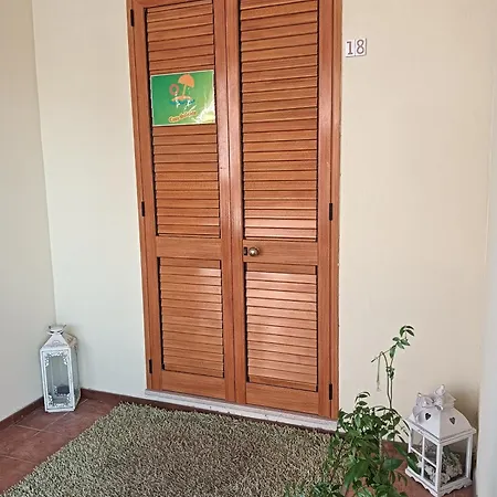 לינה וארוחת בוקר Casa Salento *